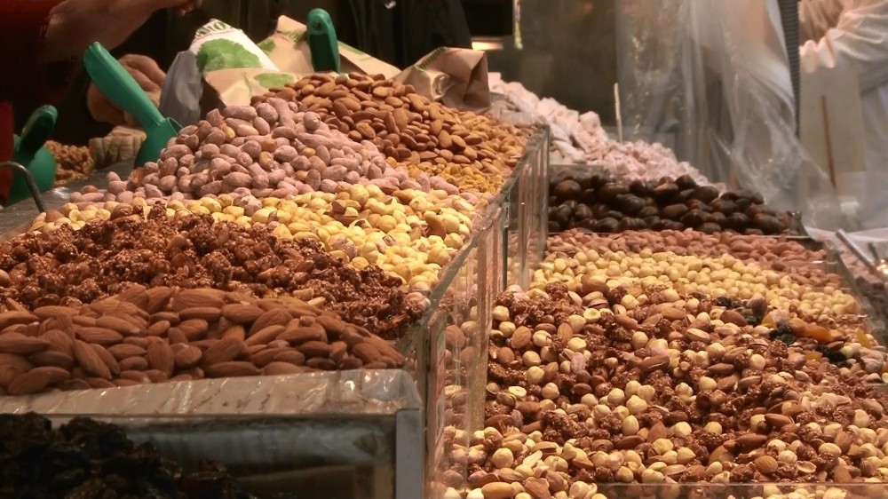Milenyum kuşağı atıştırmalık tüketmeyi seviyor 