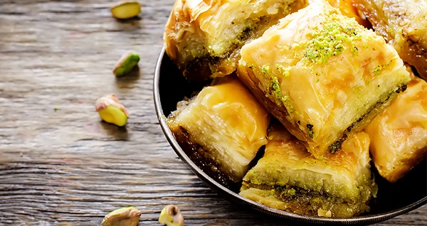 Milföy hamurundan baklava nasıl yapılır?