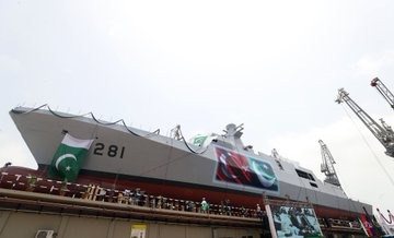 MİLGEM projesinin 3'üncü gemisi Pakistan'da denize indi
