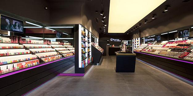 'Millet aç, kriz var, öldük, bittik' diyenler bu haberi okusun! İtalyan kozmetik devi Türkiye olmasa batacakmış