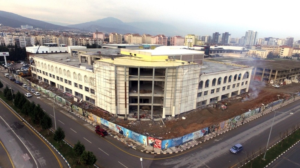 Millet Çarşısında işyerleri ihale çıkıyor