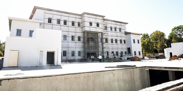 Millet Kütüphanesinde sona gelindi