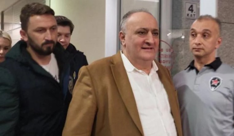 Millete hakaret etmişti... Cihan Kolivar öldü