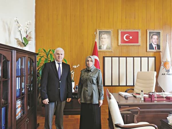 'Milletimiz, dünya tarihine hiç kimsenin akıl erdiremediği bir destan yazmıştır'