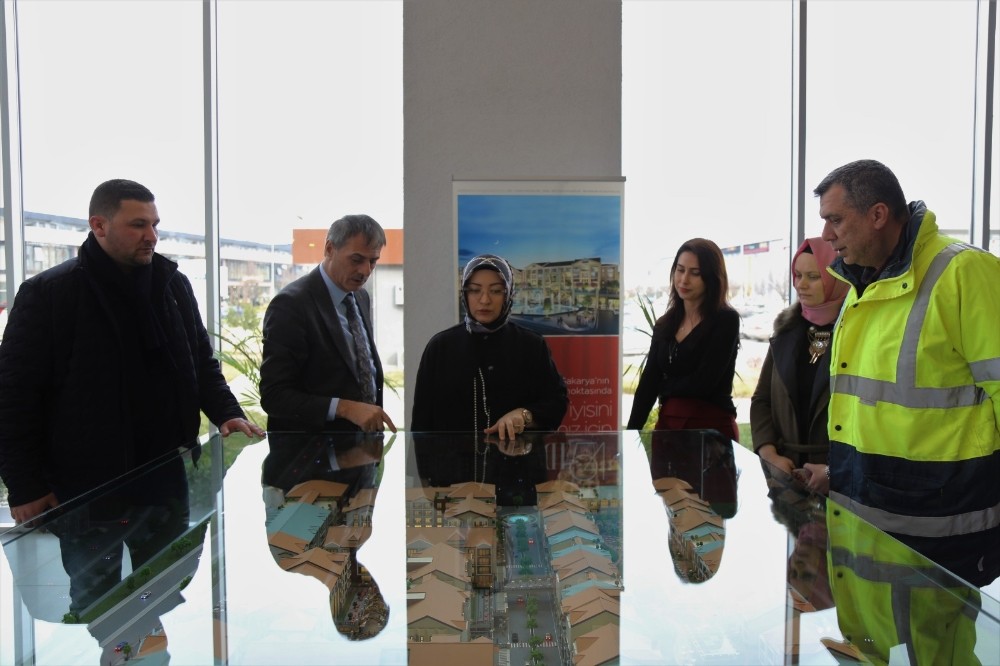 Milletvekili Atabek Cadde 54’teki çalışmaları inceledi 