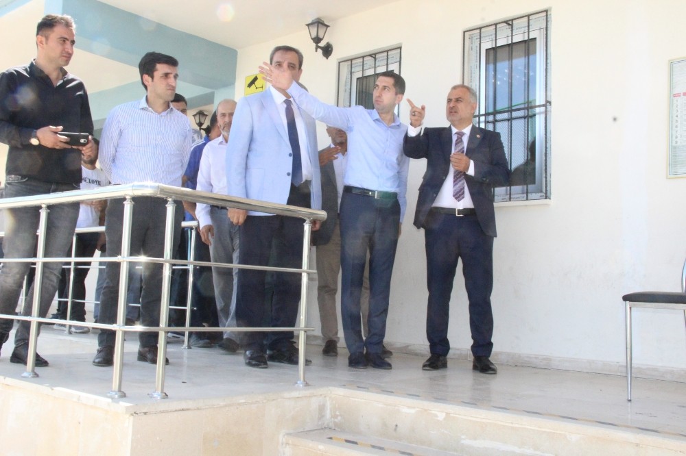 Milletvekili Bulut, Gençlik Merkezi sentetik sahasını inceledi 