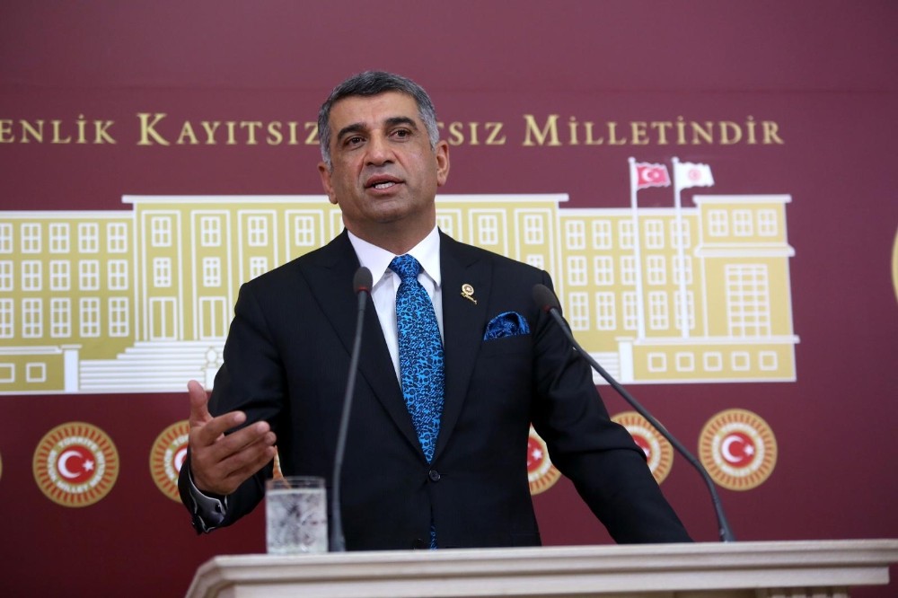 Milletvekili Erol: ”Maden ilçesinin tümünün afet bölgesi ilan edilerek, taşınmasıyla ilgili girişimde bulunmalı” 