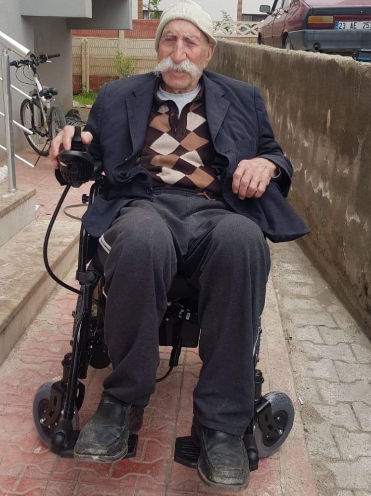 Milletvekili Erol’dan engelliler haftasında anlamı hediye 