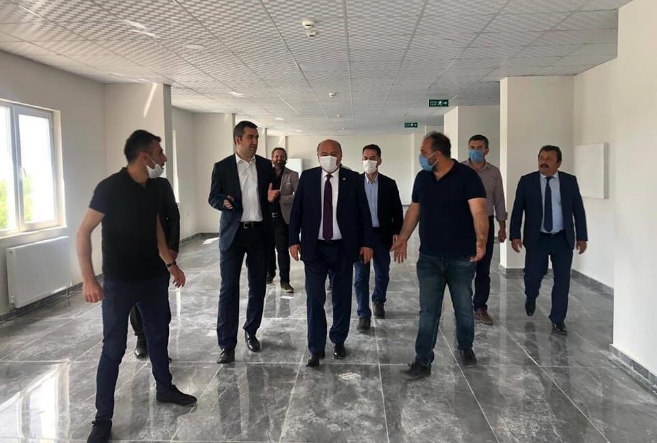 Milletvekili Karaman, Çayırlı’da yapımı devam eden kamu yatırımlarını inceledi 