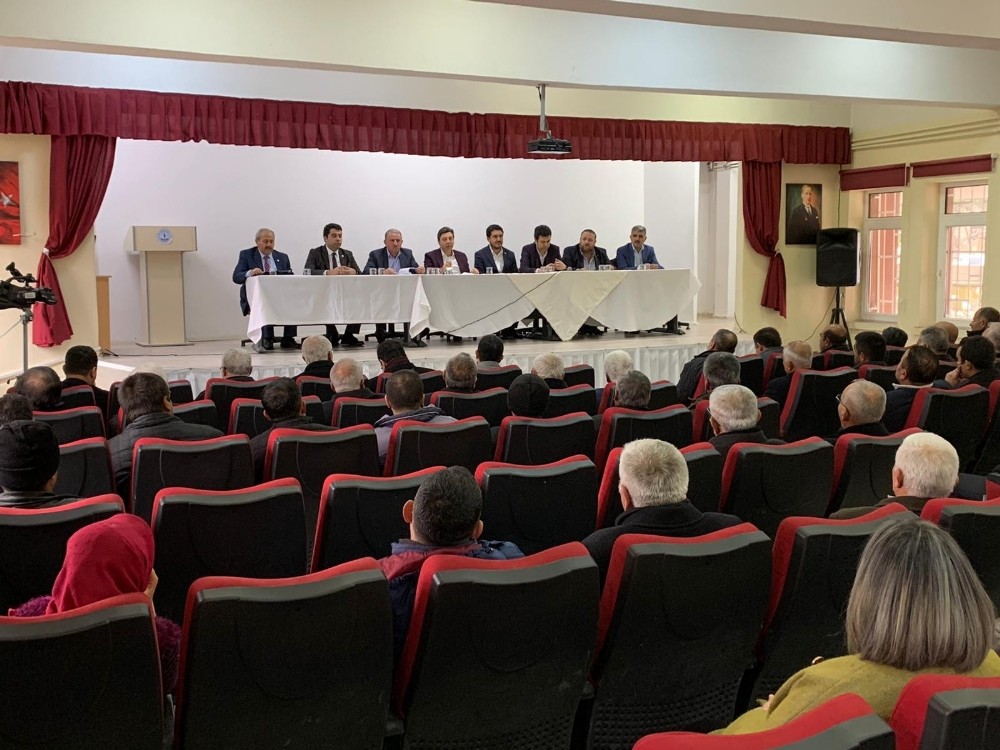 Milletvekili Kendirli, muhtarları dinledi 