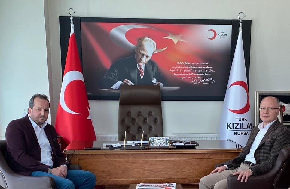 Milletvekili Refik Özen’den merhamet eline destek 