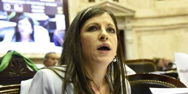 Milletvekilinin devlet başkanına ettiği hakaret ülkeyi karıştırdı!