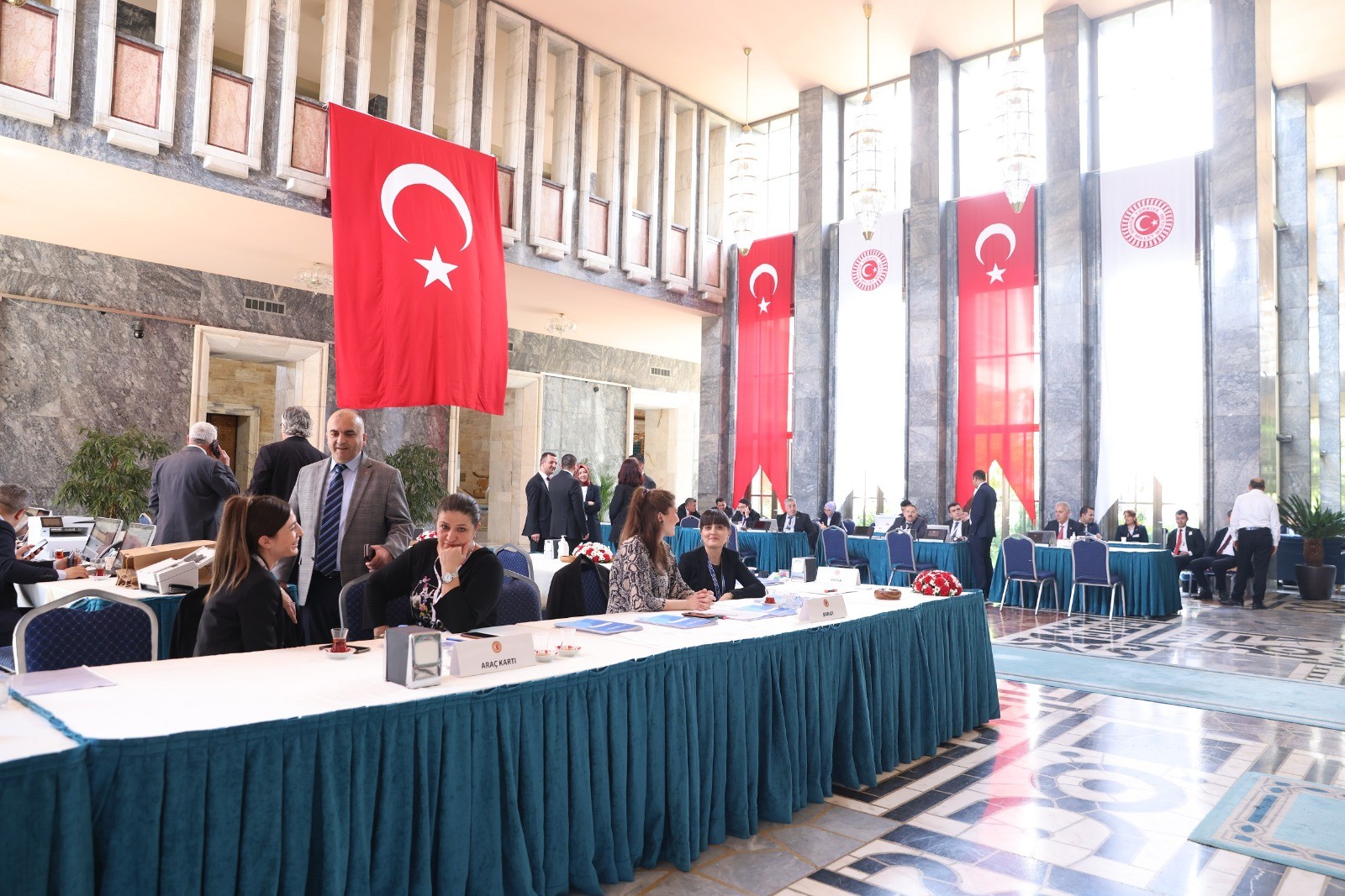 Milletvekillerinin yeni odaları bugün kura ile belirlendi