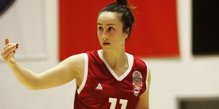 Milli basketbolcu İzmit Belediyespor’da 
