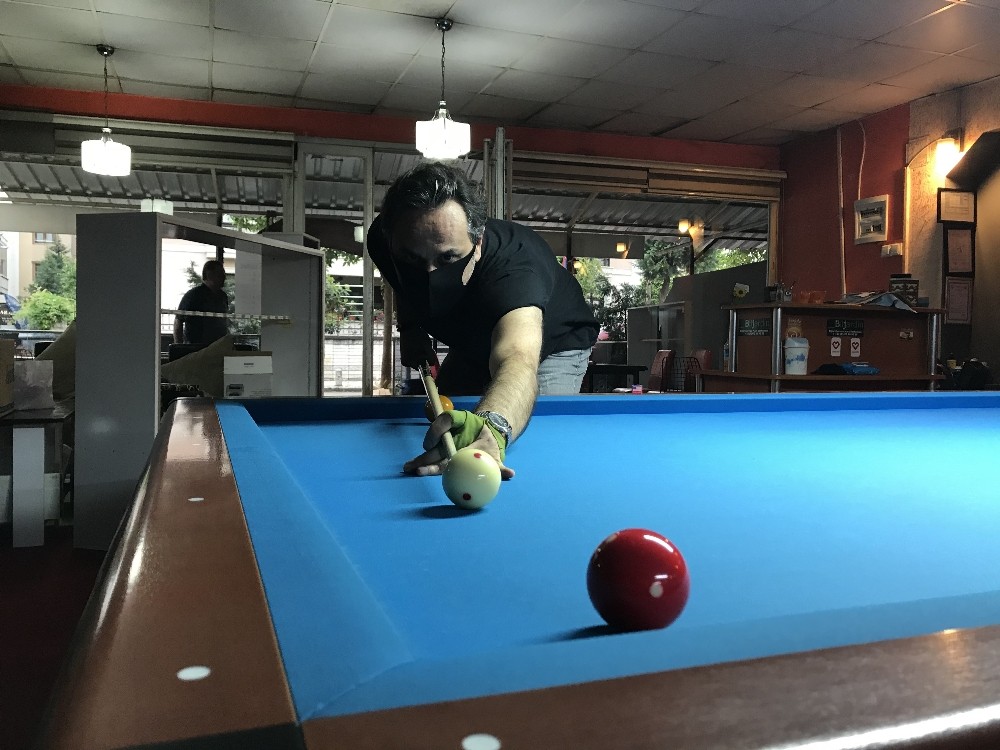Milli bilardocu dünya şampiyonasına hazırlanıyor 