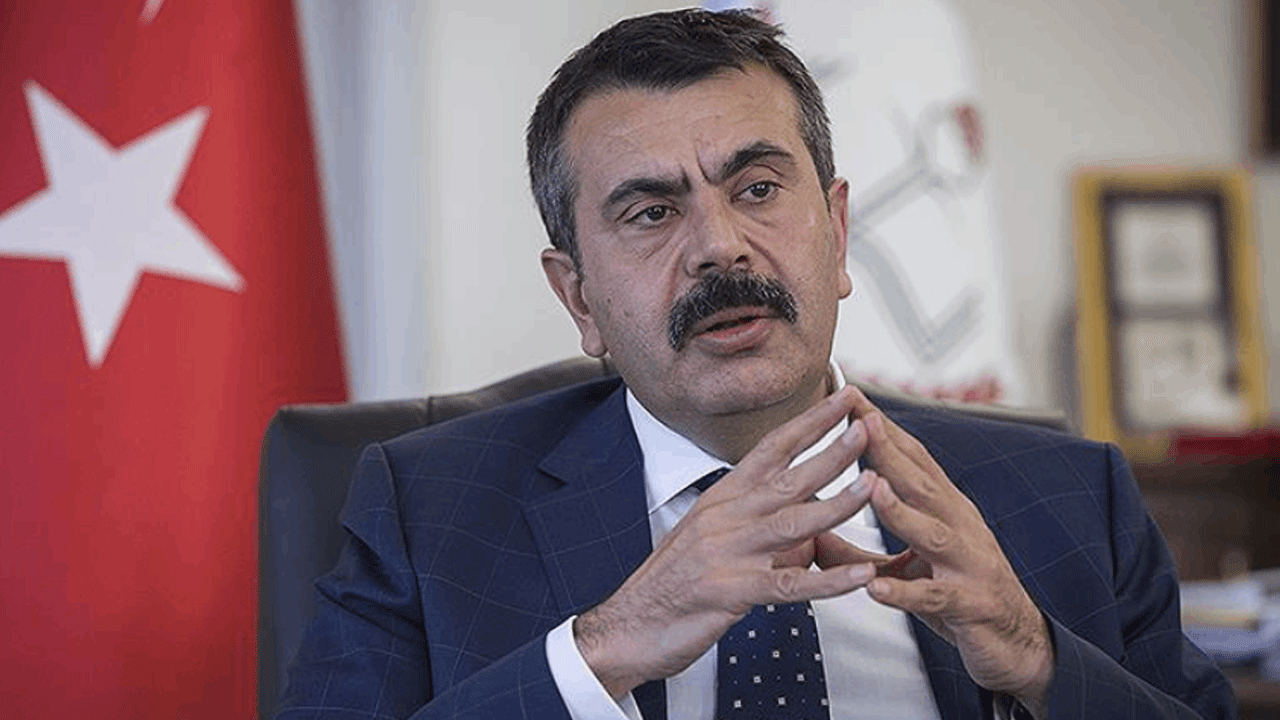 Milli Eğitim Bakanı Tekin: Hepimiz bu zehirli medyadan muzdaribiz