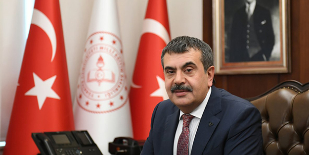 Milli Eğitim Bakanı Tekin'den okulların 1 günlüğüne tatil edilmesine ilişkin açıklama