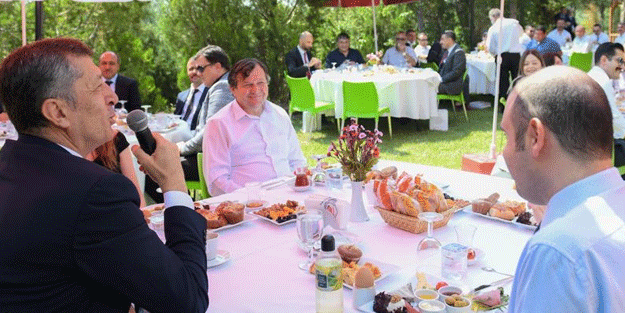 Bakan Ziya Selçuk: Her evde en az bir kişinin hayatına dokunuyoruz