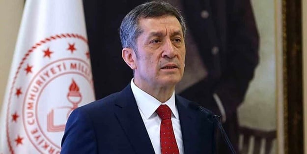 İzmir depremi sonrası Bakan Ziya Selçuk alınan kararı duyurdu