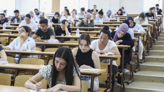 Milli Eğitim Bakanlığı'ndan çok önemli lise kararı: Yasaklandı!