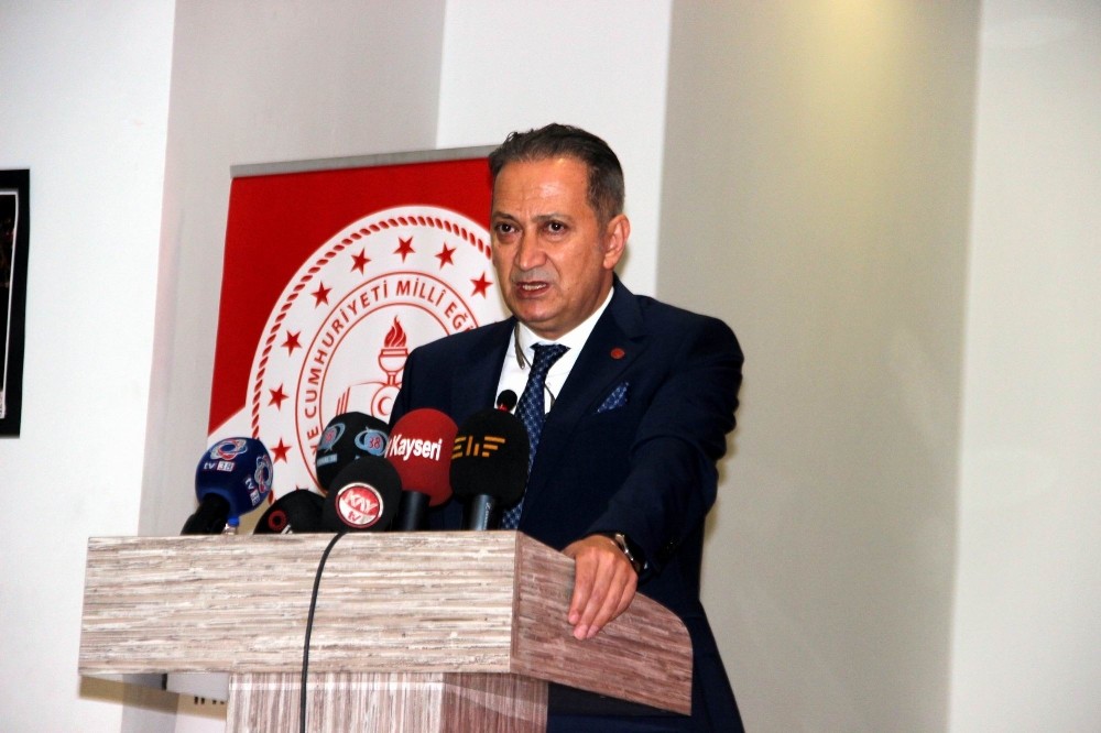Milli Eğitim Müdürü Ekinci: 