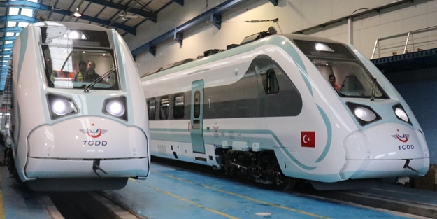 Milli elektrikli tren için tarih verildi: Türkiye'yi 5 kez katetti!