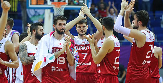 Milli Erkek Basketbol Takımı’nın aday kadrosu açıklandı