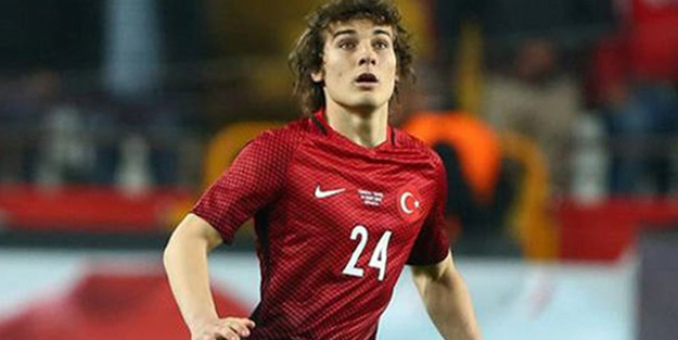 Milli futbolcu Arsenal yolcusu!