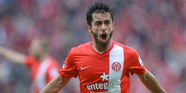 Milli futbolcu Wolfsburg'a transfer oldu