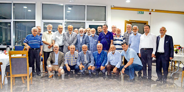 Milli Gazete’de çalışmış eski dostlar iftarda buluştu