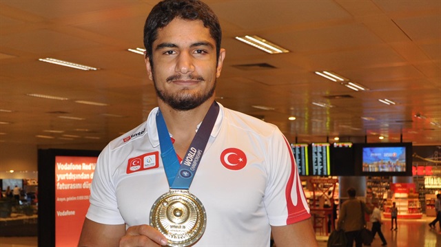 Milli güreşçi Akgül'den iyi haber