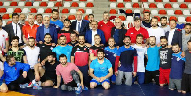 Milli güreşçi Taha Akgül'ün gözü 6'ncı Avrupa Şampiyonluğu'nda!