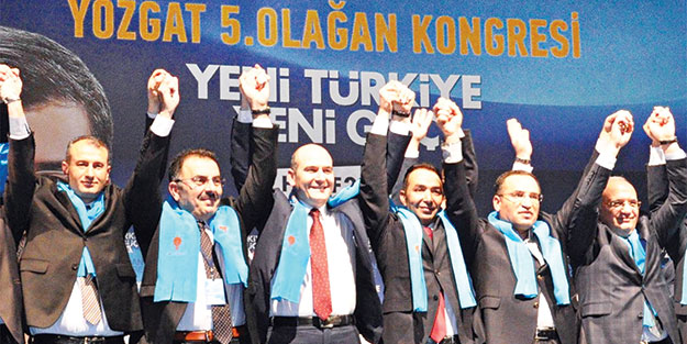 ‘Milli iradenin yönü sahte anketlerle değişmez’