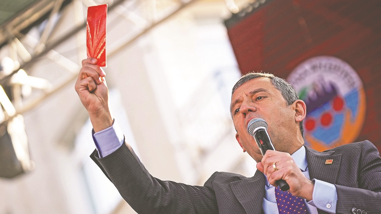 Milli iradeye kart çekilmez