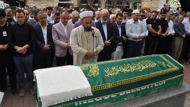 Milli kaleci Ortakçı son yolculuğuna uğurlandı