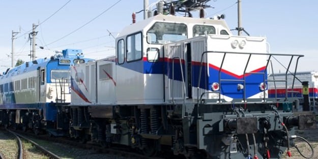 Milli lokomotif bugün raylara indi.