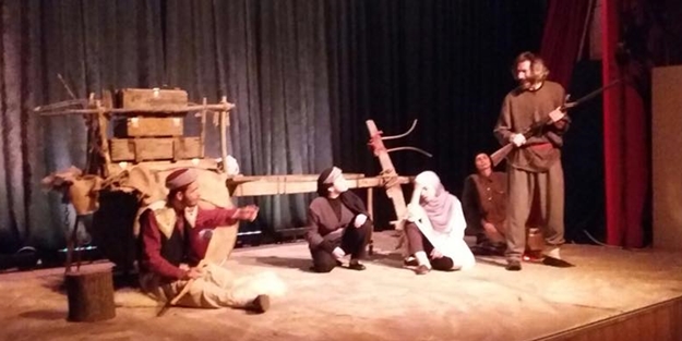 “Milli Mücadelenin Kayıp Kadınları” adlı tiyatro oyunu Ümraniye’de sahnelendi