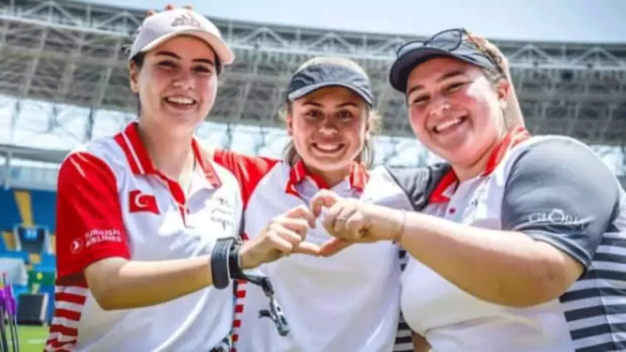 Milli okçulardan tarihi başarı: Dünya kupasında bronz madalya!