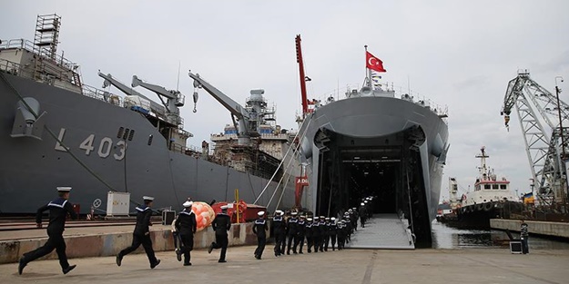 Milli savaş gemisi Deniz Kuvvetlerine teslim edildi!