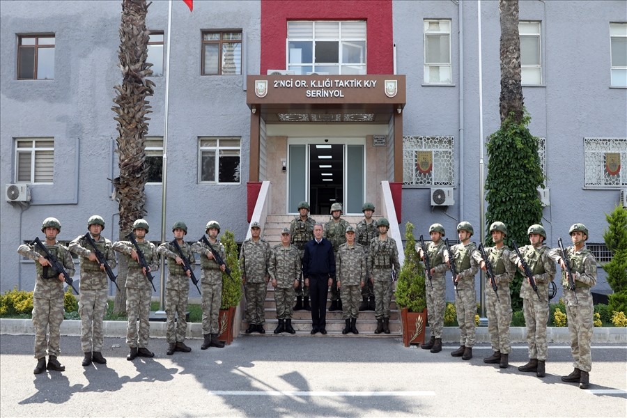 Milli Savunma Bakanı Hulusi Akar: 