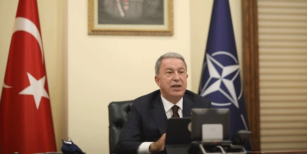 Milli Savunma Bakanı Hulusi Akar kritik toplantıya katıldı
