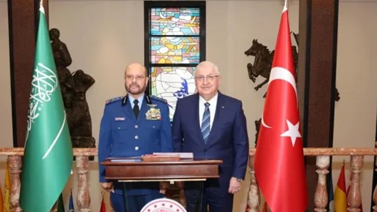 Milli Savunma Bakanı, Suudi Orgeneral Al-Ruwaili bir araya geldi