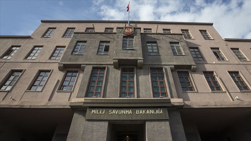Milli Savunma Bakanlığı: İdlib'de 1 askerin şehit olduğunu, 2 askerinde yaralandığını açıkladı