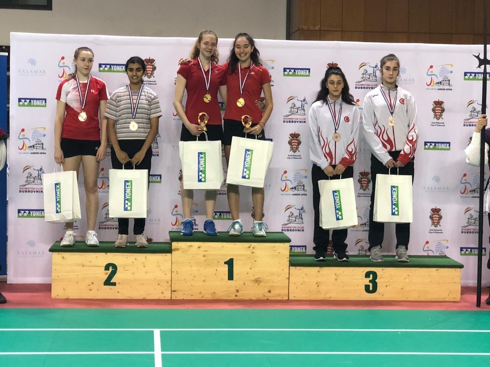 Milli sporcular Hırvatistan’dan madalyayla döndü 