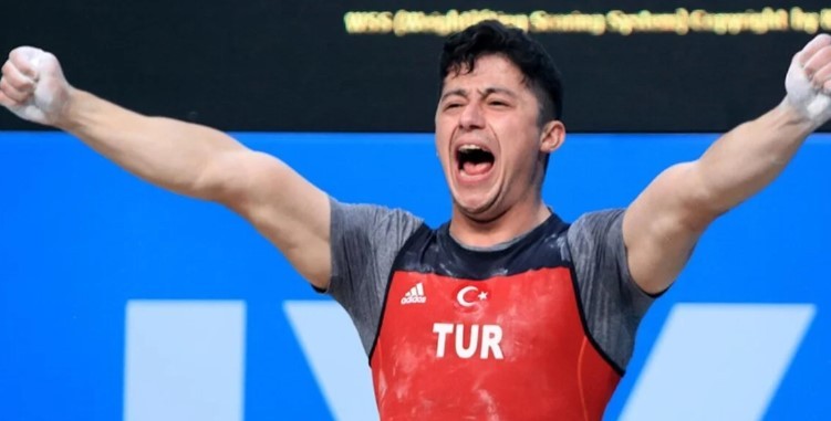 Milli sporcuya 8 yıl hak mahrumiyeti cezası
