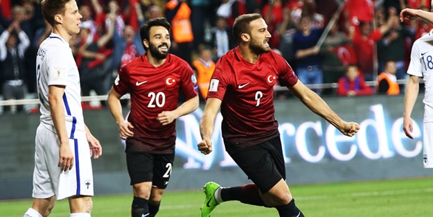 Milli Takım ilk yarıda işi bitirdi!