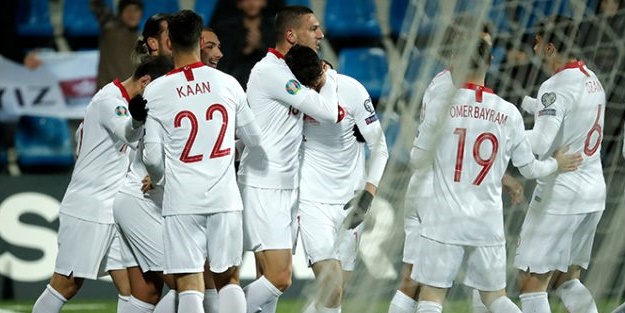 Milli takımda 1925'ten bu yana bir ilk!