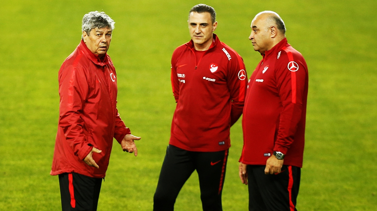 Milli Takım'da 2 futbolcu kadrodan çıkarıldı!