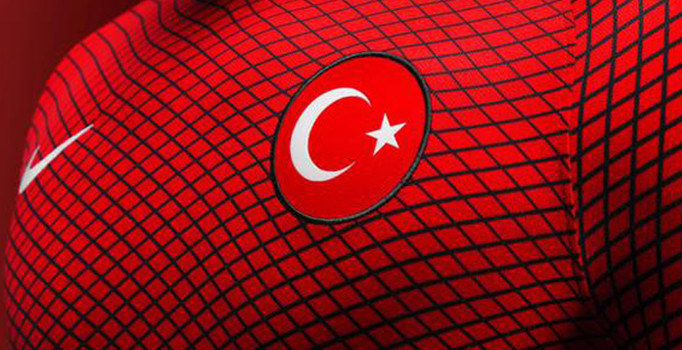 Milli Takım'da iki isim kadro dışı