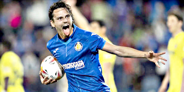 Milli takımda tartışılıyor, İspanya'da coşuyor!